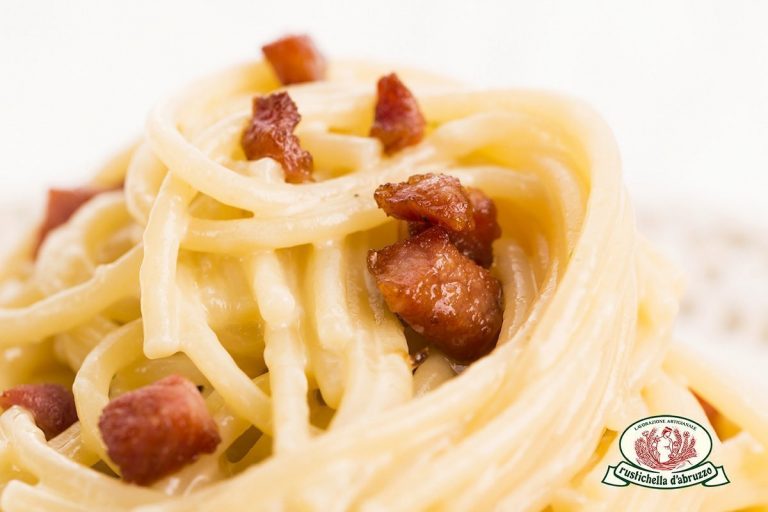 Spaghettoni del Leone alla Carbonara