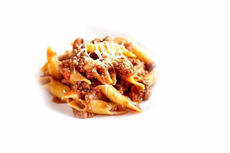 Garganelli all’uovo con ragù di carne