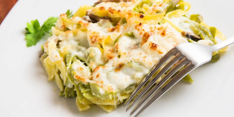 Vincisgrassi gratinati paglia e fieno